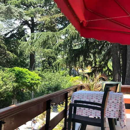 Hotel Nizam Butik Bueyuekada Prinseneilanden
