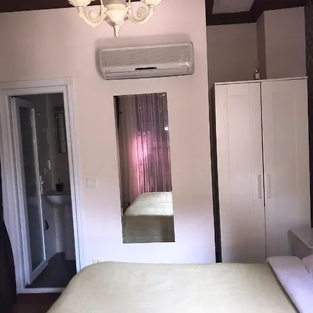Nizam Butik Bueyuekada Hotel 3*