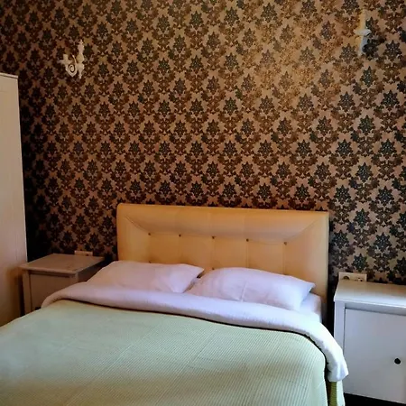 Nizam Butik Bueyuekada Adalar