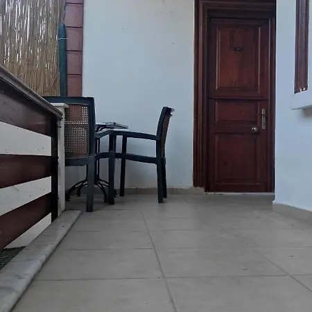 Hotel Nizam Butik Bueyuekada Adalar