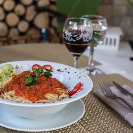 Nizam Butik Bueyuekada
