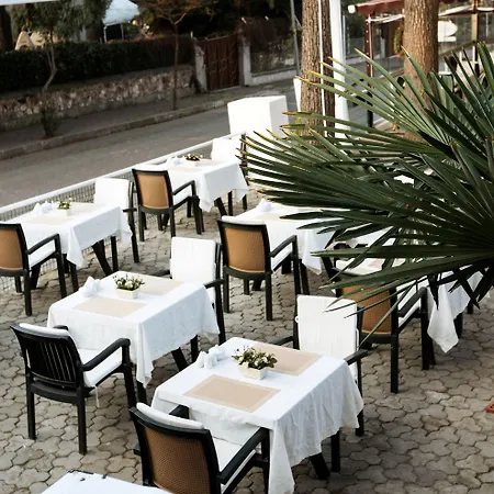 Otel Nizam Butik Büyükada 3*