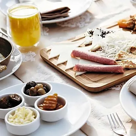 호텔 Nizam Butik Bueyuekada 아달라르