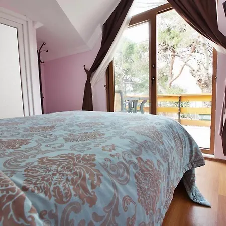 Nizam Butik Bueyuekada 3* Adalar