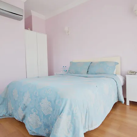 Nizam Butik Bueyuekada 3* Adalar