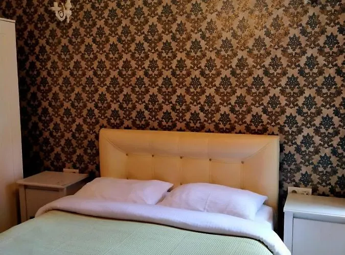 Nizam Butik Bueyuekada Adalar