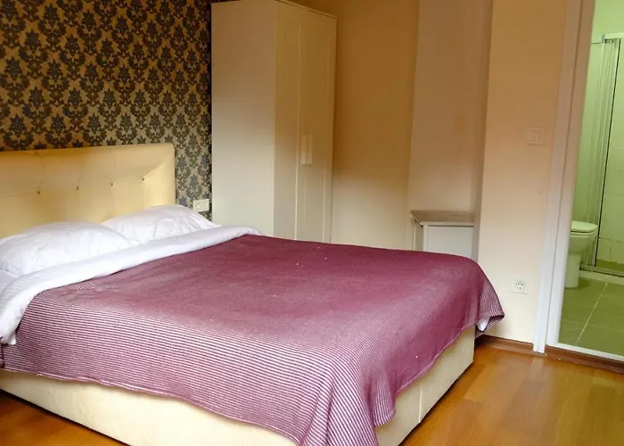 Nizam Butik Bueyuekada Adalar