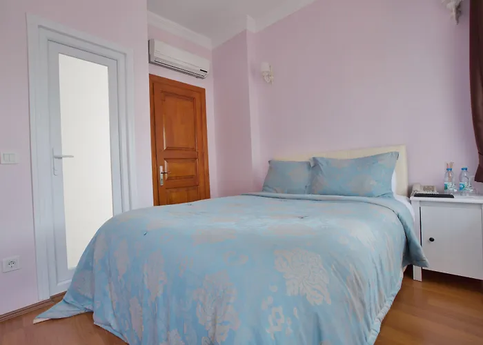 Szálloda Nizam Butik Bueyuekada 3*