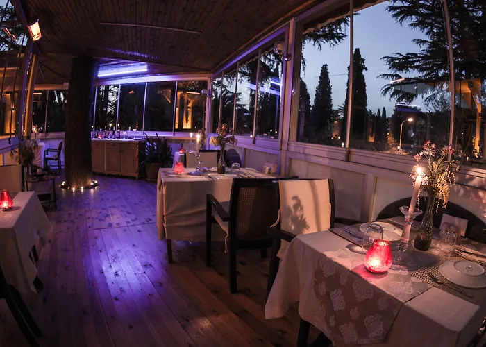 Nizam Butik Bueyuekada