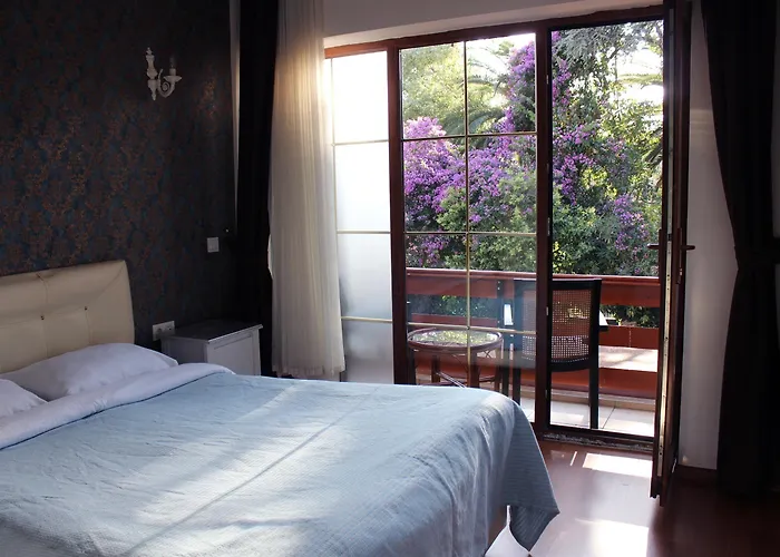 Szálloda Nizam Butik Bueyuekada